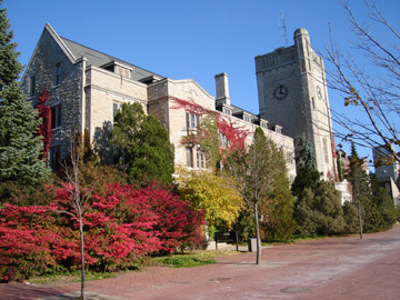 <Johnston Hall>